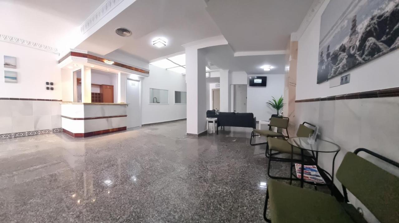 Hostal Nerjasol المظهر الخارجي الصورة