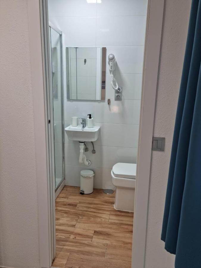 Hostal Nerjasol المظهر الخارجي الصورة