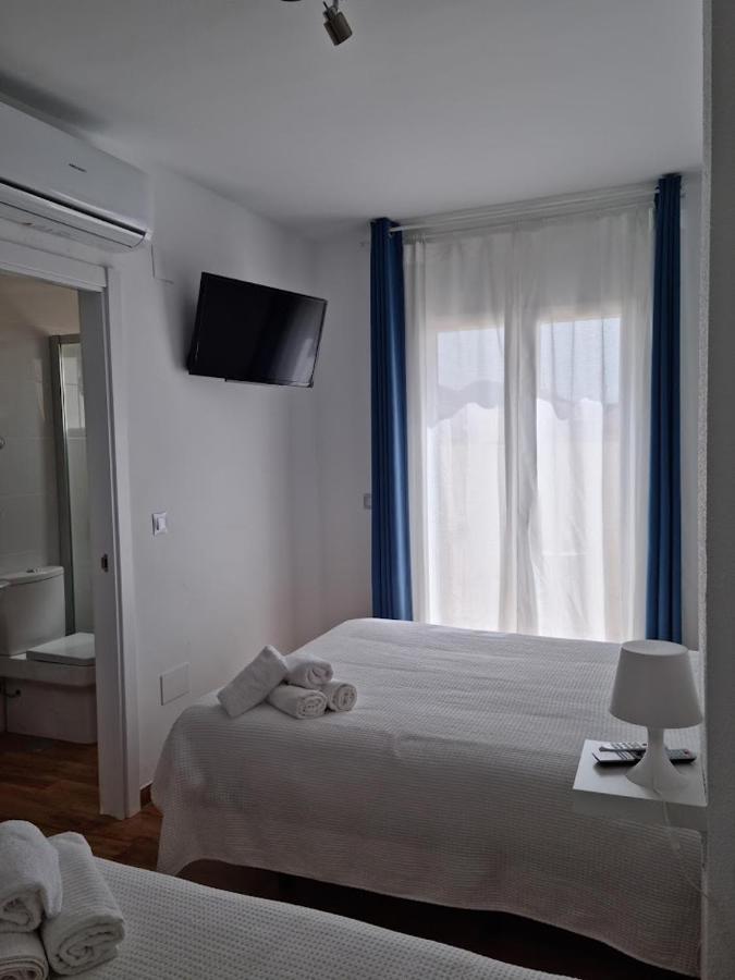 Hostal Nerjasol المظهر الخارجي الصورة